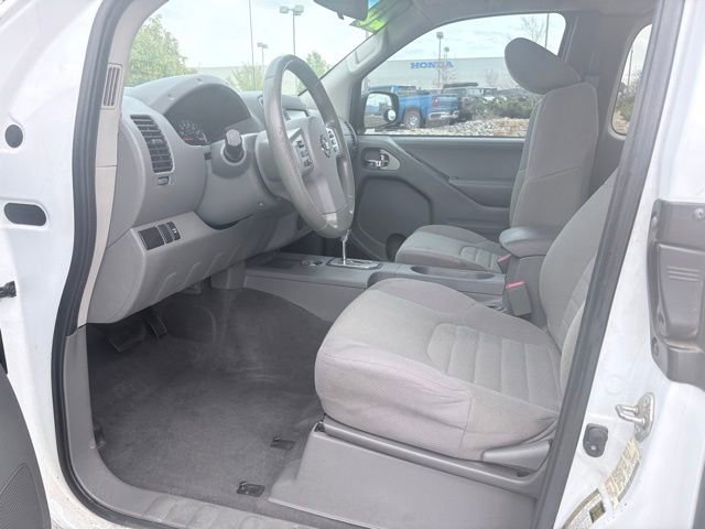 Used 2020 Nissan Frontier S RWD image 21