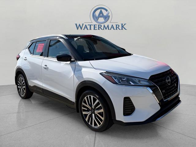Certified 2023 Nissan Kicks SV FWD image 6