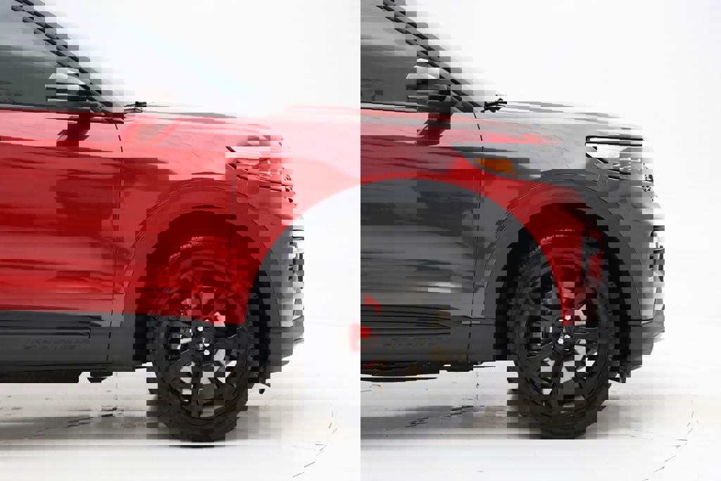 Used 2022 Ford Explorer ST w/ Equipment Group 401A image 4