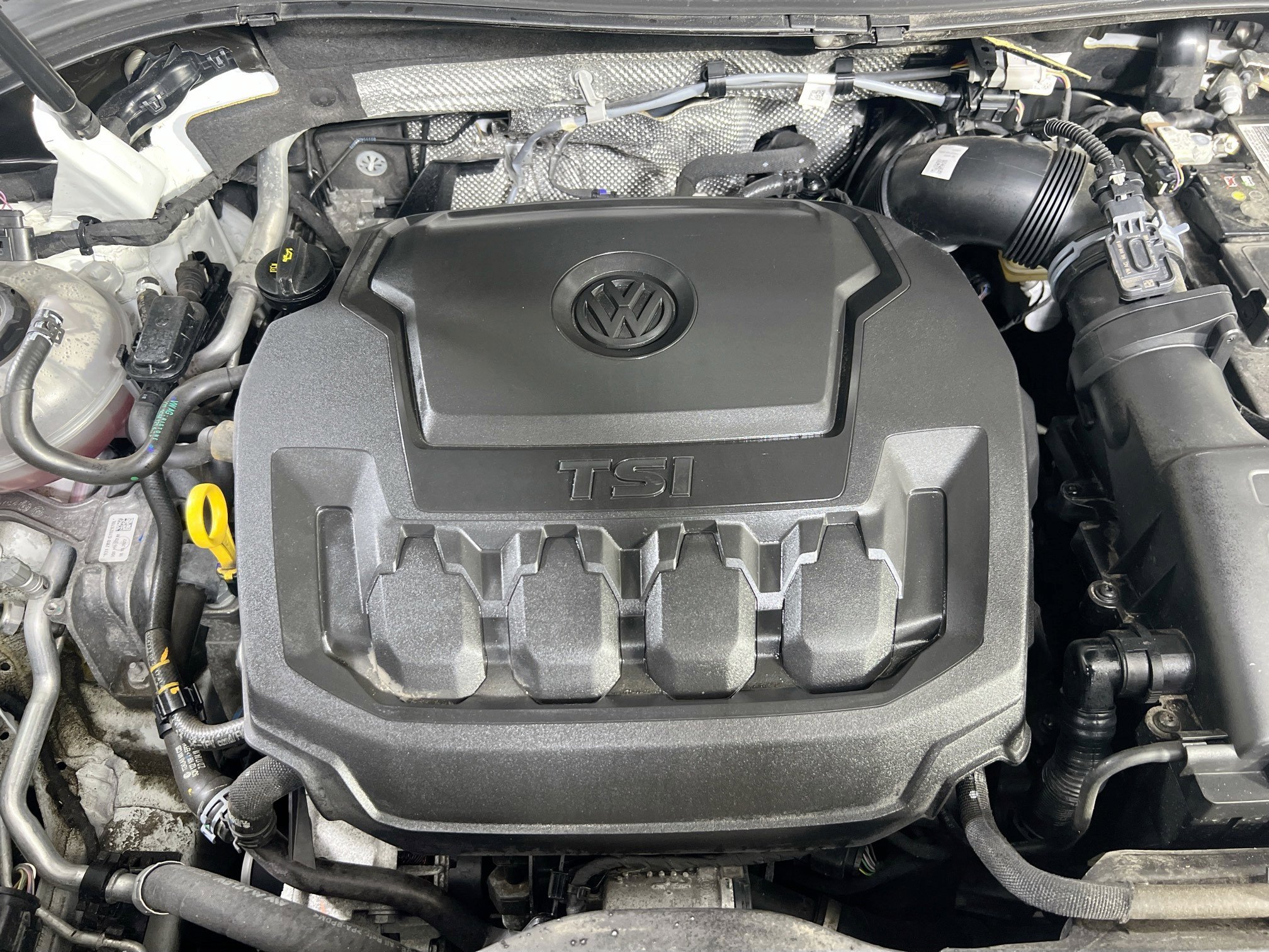 Used 2023 Volkswagen Tiguan SE image 29