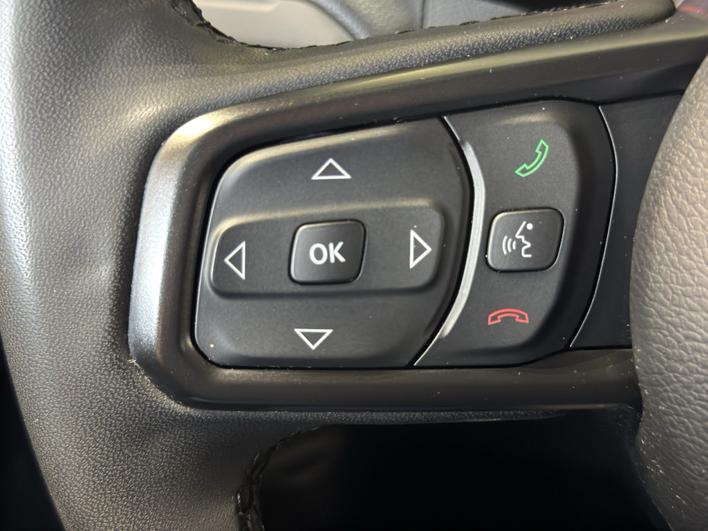 Used 2023 Jeep Gladiator Sport AWD/4WD image 21