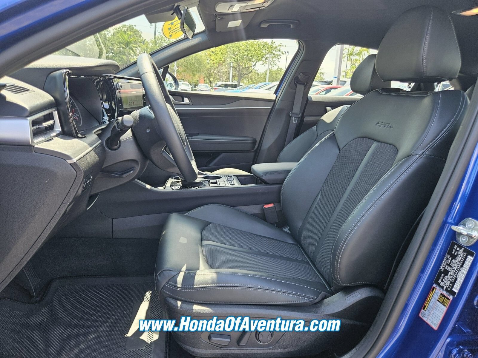Used 2024 Kia K5 GT-Line w/ GT-Line Premium Package FWD image 6