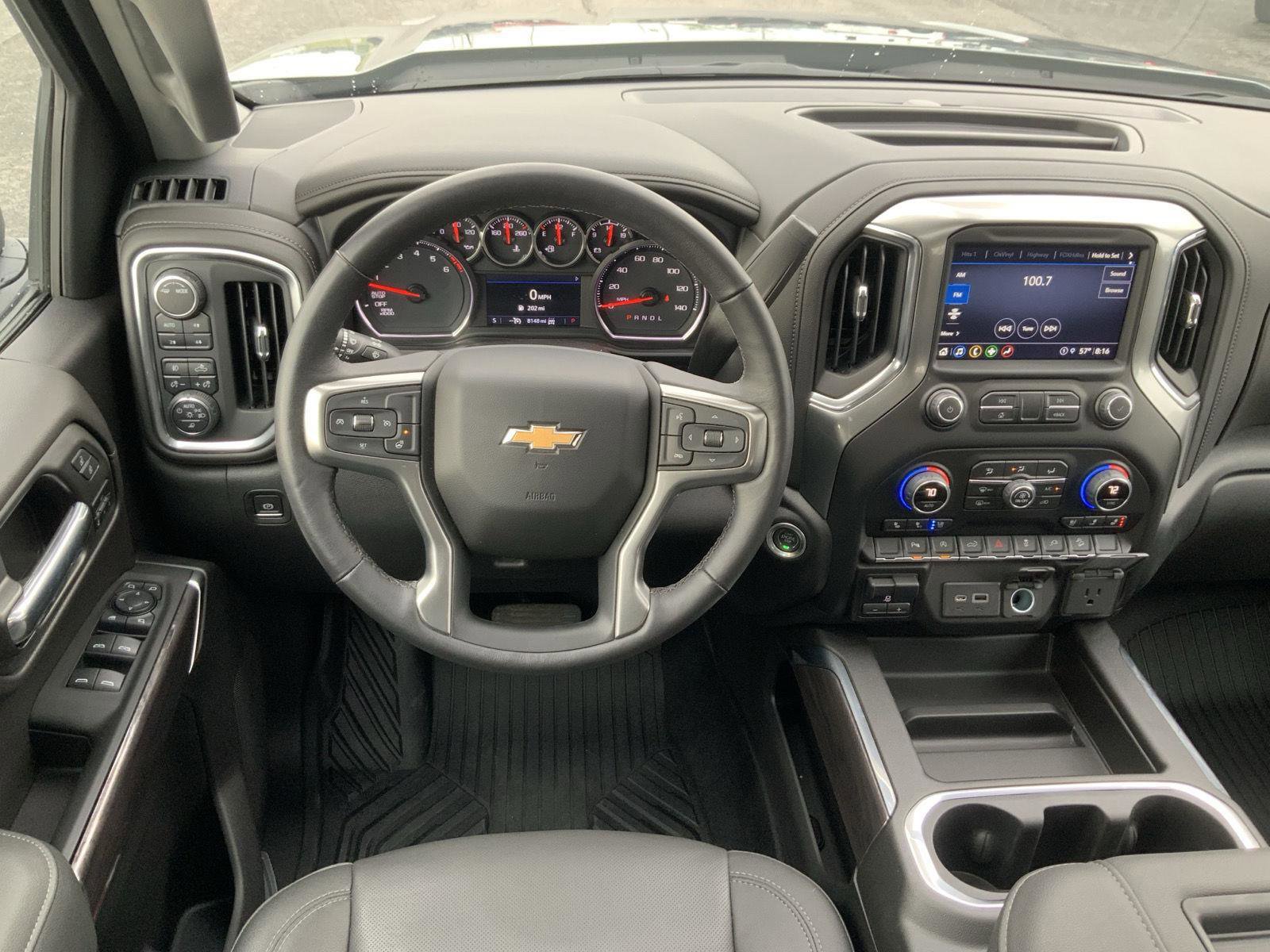 Used 2021 Chevrolet Silverado 1500 LTZ w/ Z71 Off-Road Package AWD/4WD image 28