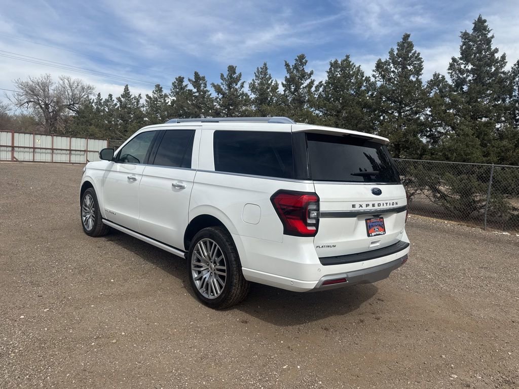 Used 2022 Ford Expedition Max Platinum AWD/4WD image 4