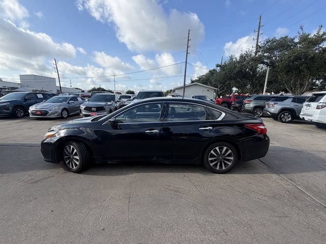 Used 2017 Nissan Altima 2.5 SV FWD image 8