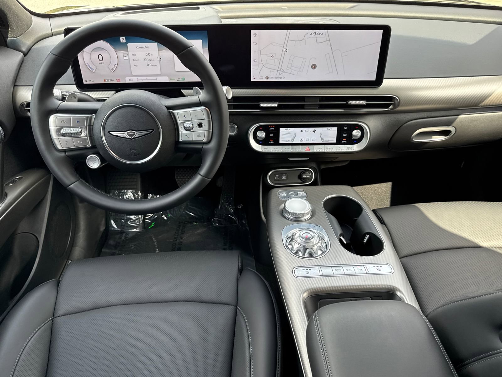 Used 2025 Genesis GV60 RWD image 23