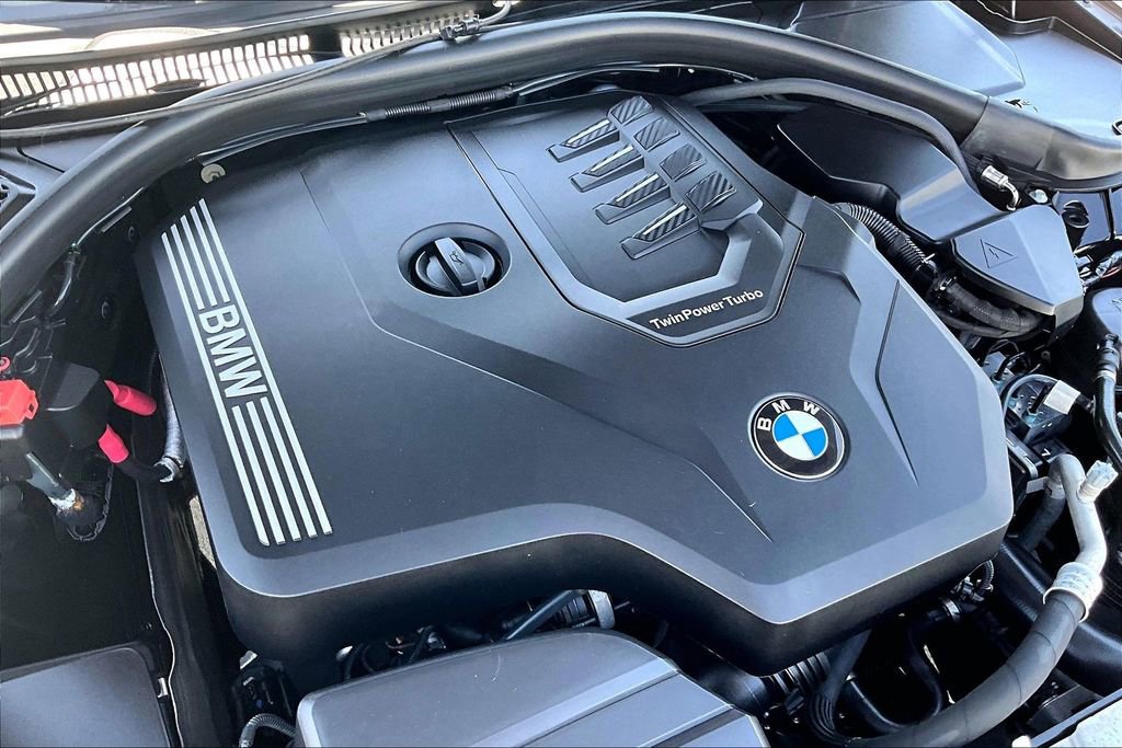 Used 2022 BMW 330i Sedan w/ Premium Package 2 RWD image 29