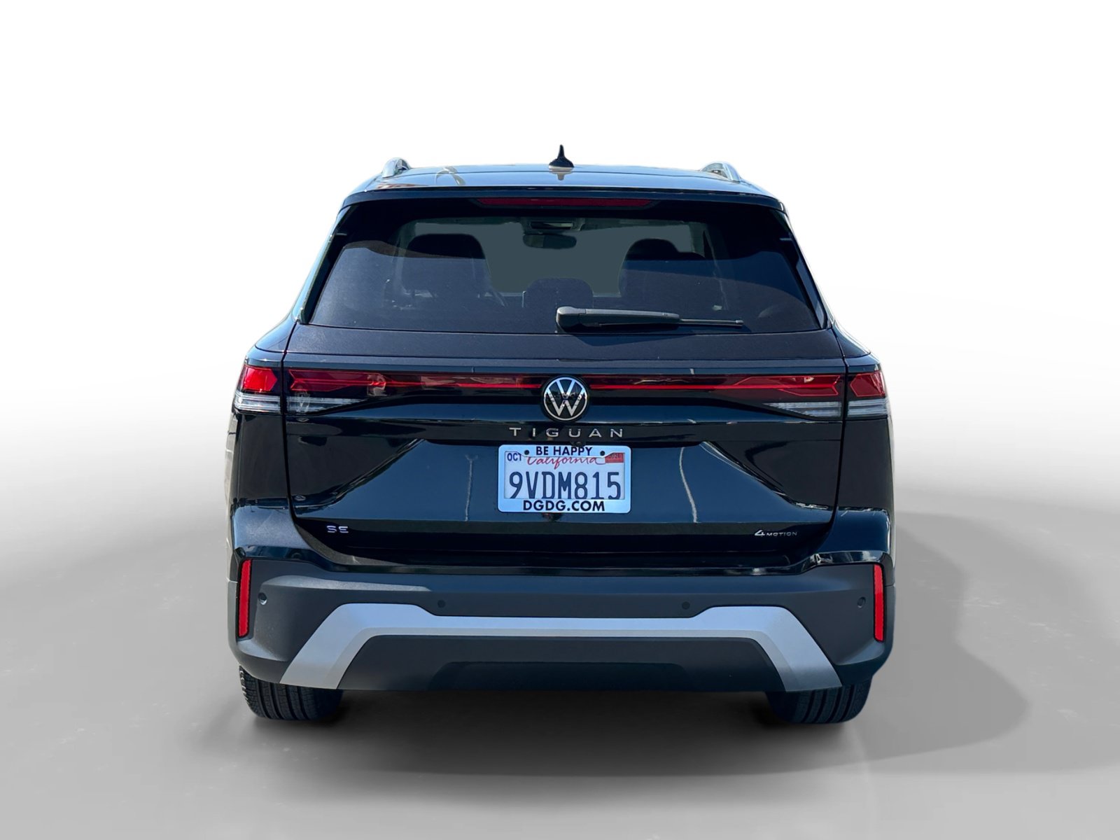 Certified 2025 Volkswagen Tiguan SE AWD/4WD image 4