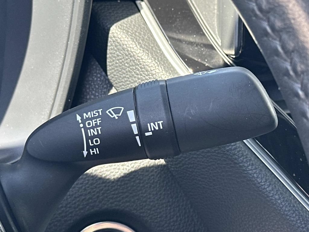 Used 2024 Toyota Corolla SE w/ SE Premium Package FWD image 11