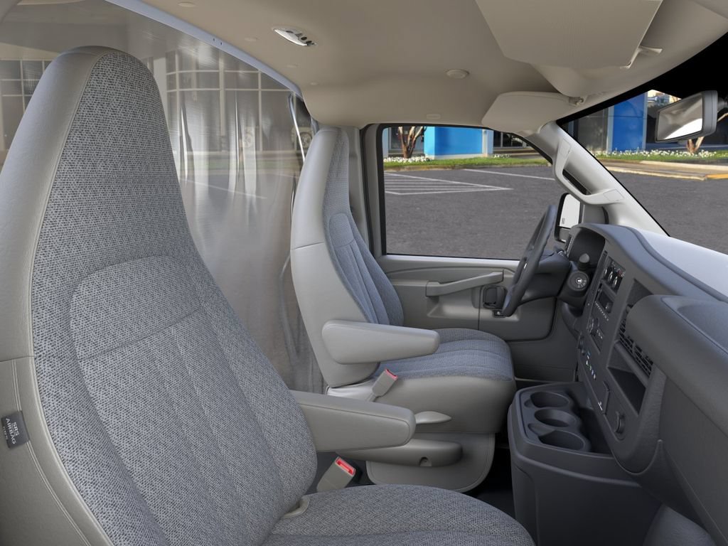 New 2025 Chevrolet Express 3500 w/ Power Convenience Package RWD image 17