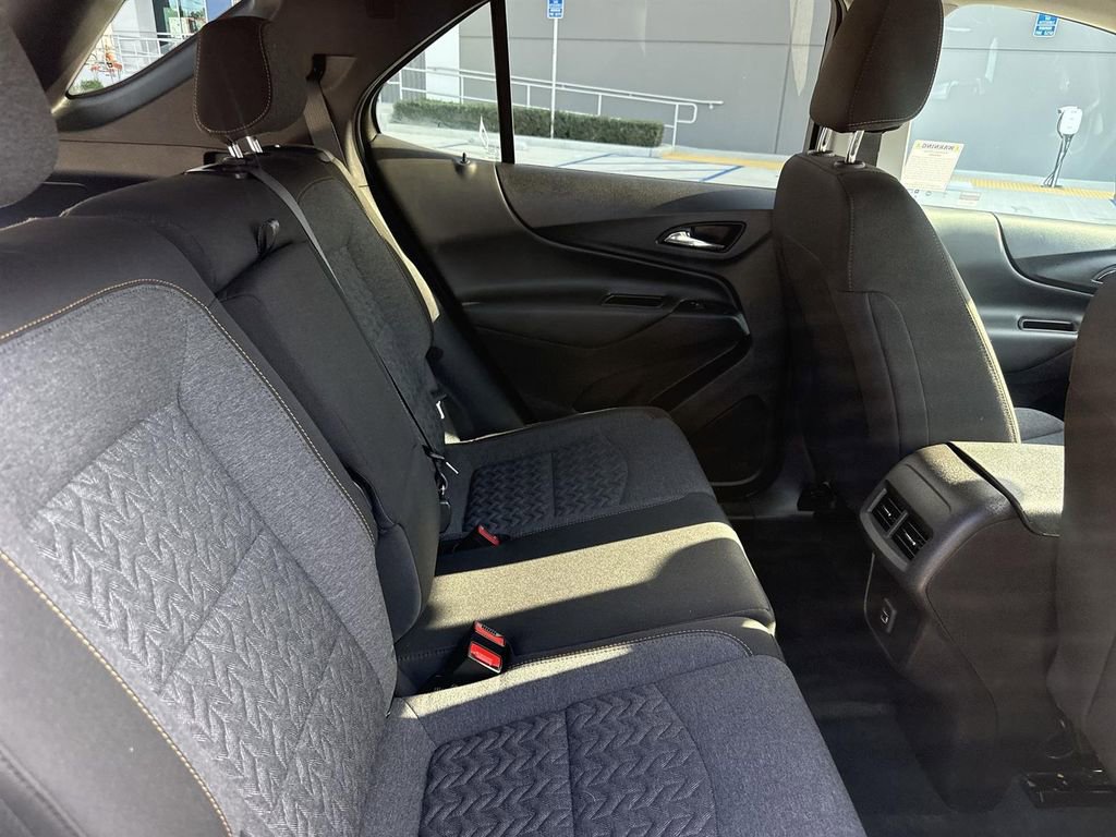 Used 2024 Chevrolet Equinox LT image 24