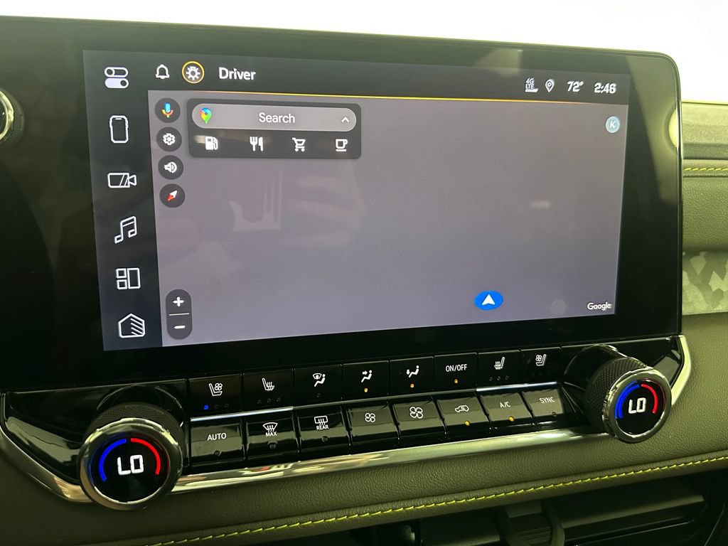 Used 2024 Chevrolet Colorado ZR2 w/ ZR2 Convenience Package III AWD/4WD image 17