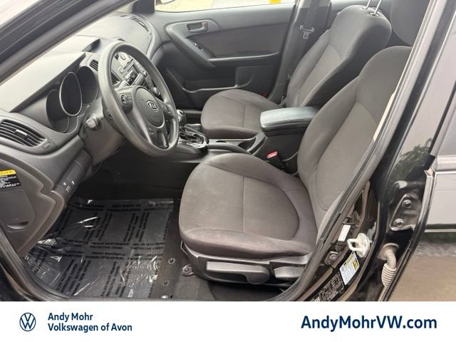 Used 2012 Kia Forte EX FWD image 10