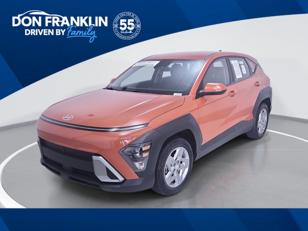 Used 2025 Hyundai Kona SE image 1