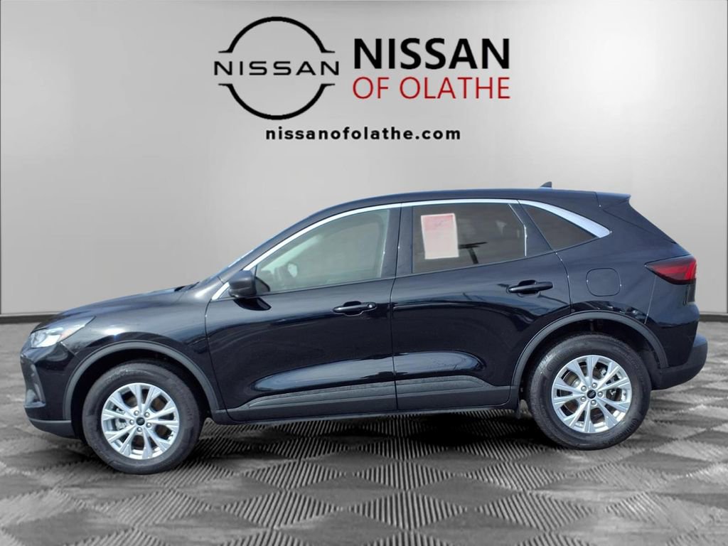 Used 2024 Ford Escape Active image 17