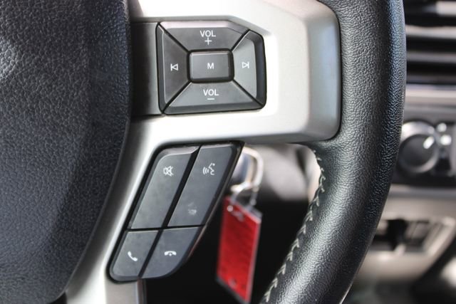 Used 2020 Ford F250 Lariat w/ Lariat Value Package AWD/4WD image 23