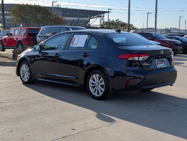 Certified 2026 Toyota Corolla LE w/ LE Premium Package FWD image 9