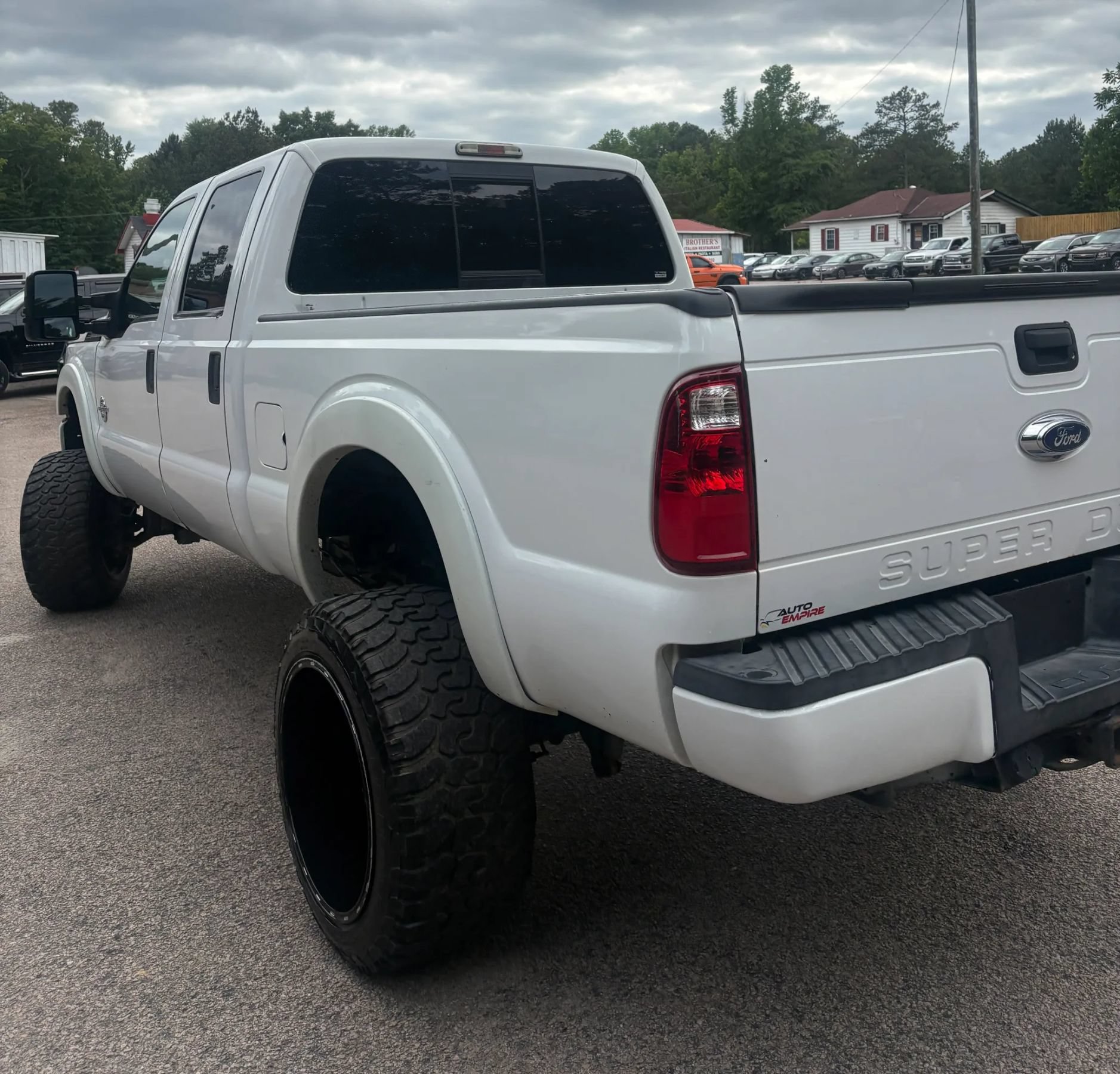 Used 2015 Ford F250 XL w/ Power Equipment Group AWD/4WD image 4