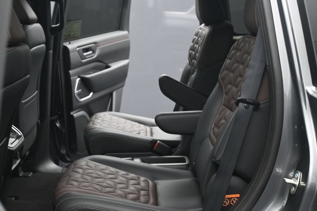 New 2026 Nissan Armada Platinum AWD/4WD image 22