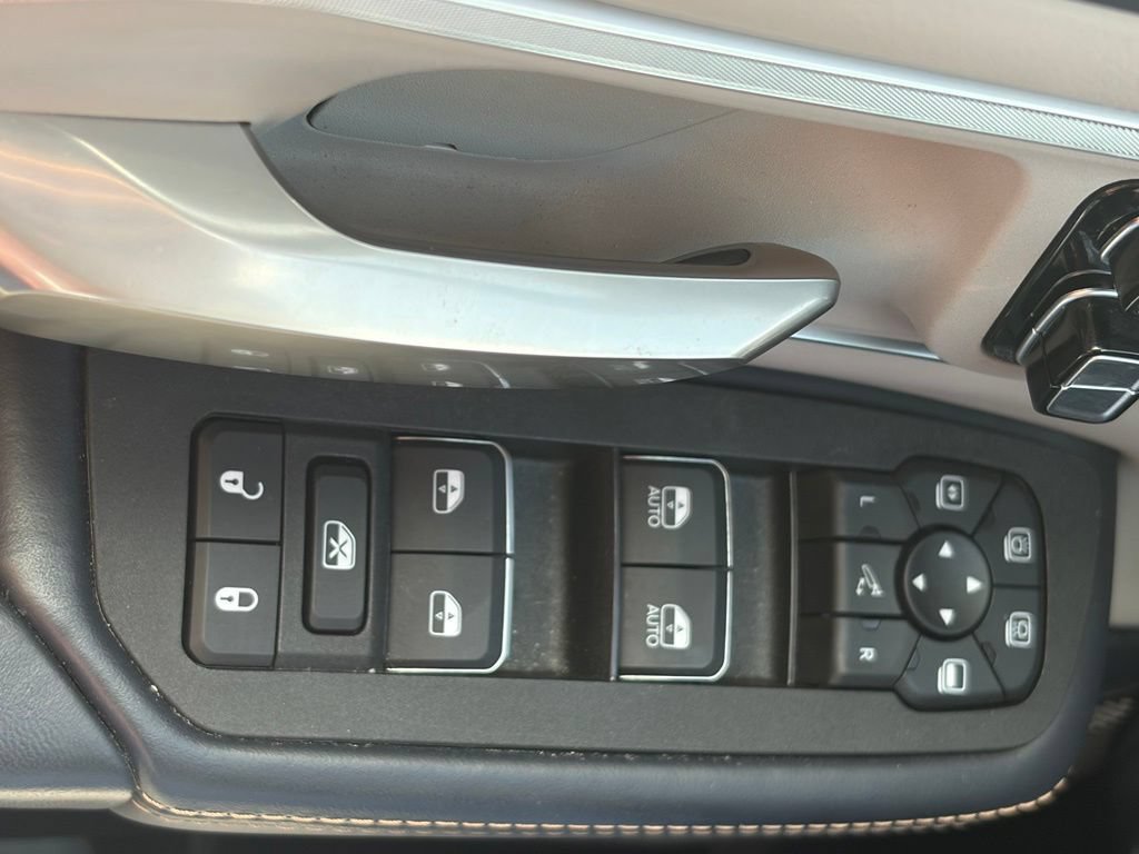 Used 2025 RAM 1500 Tungsten w/ Off Road Group AWD/4WD image 58