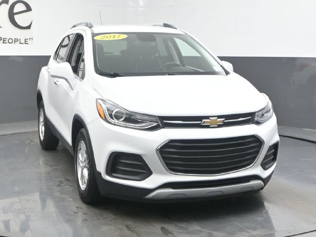 Used 2017 Chevrolet Trax LT w/ LT Convenience Package FWD image 56