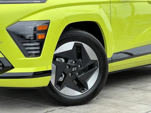 Certified 2024 Hyundai Kona Limited FWD image 2