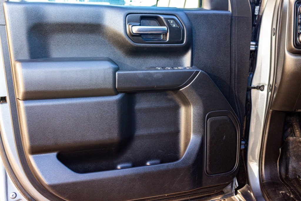 Used 2020 Chevrolet Silverado 1500 Custom Trail Boss w/ Custom Convenience Package image 18