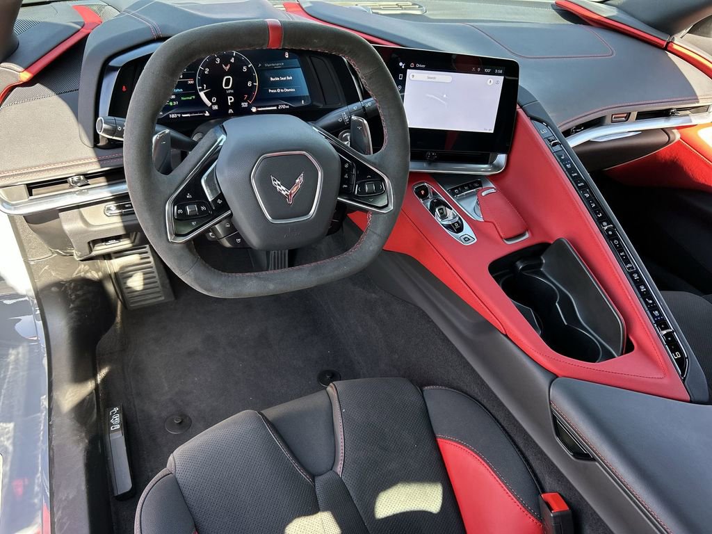 Used 2024 Chevrolet Corvette Stingray Preferred Cpe w/ Z51 Performance Package RWD image 21
