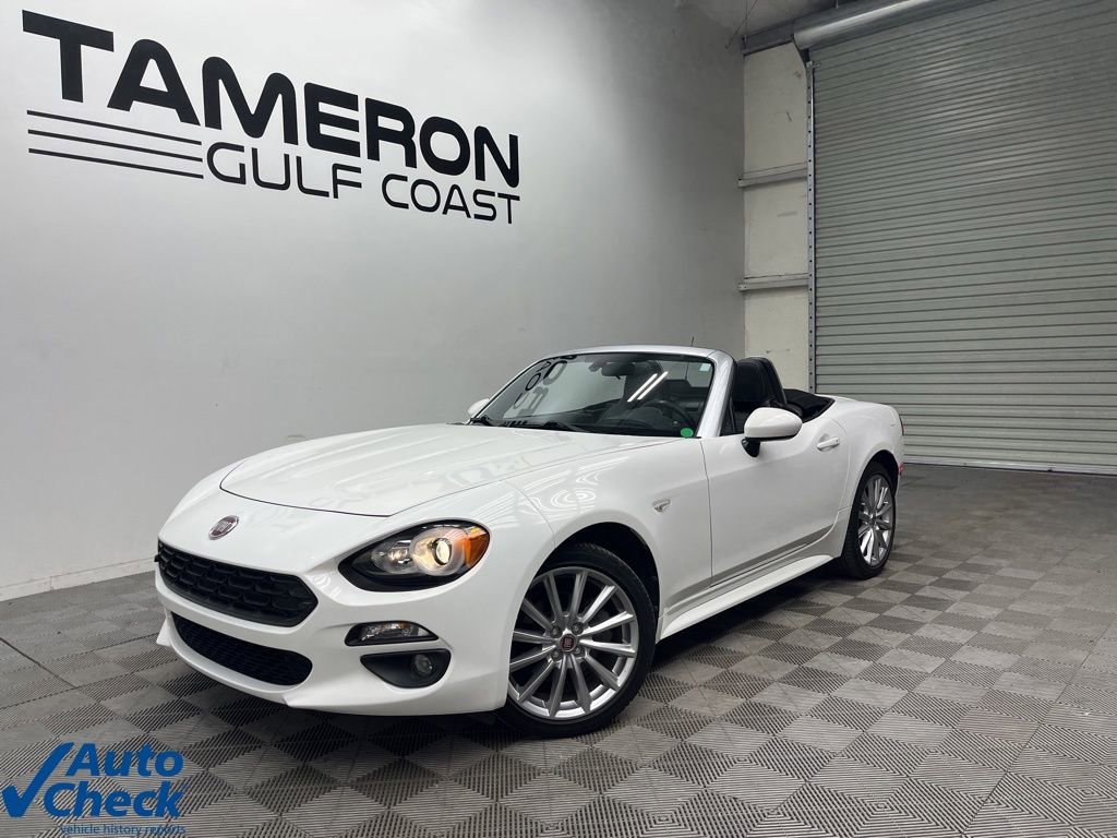 Used 2020 FIAT 124 Spider Lusso image 2