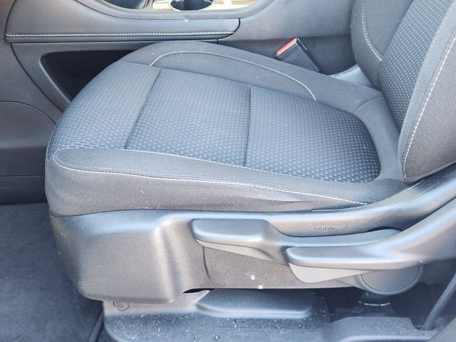 Used 2023 GMC Acadia SLE image 24