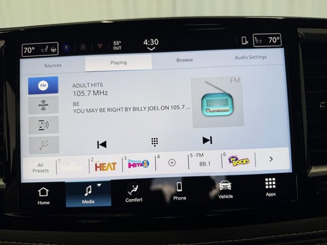 New 2026 Chrysler Pacifica Select image 17