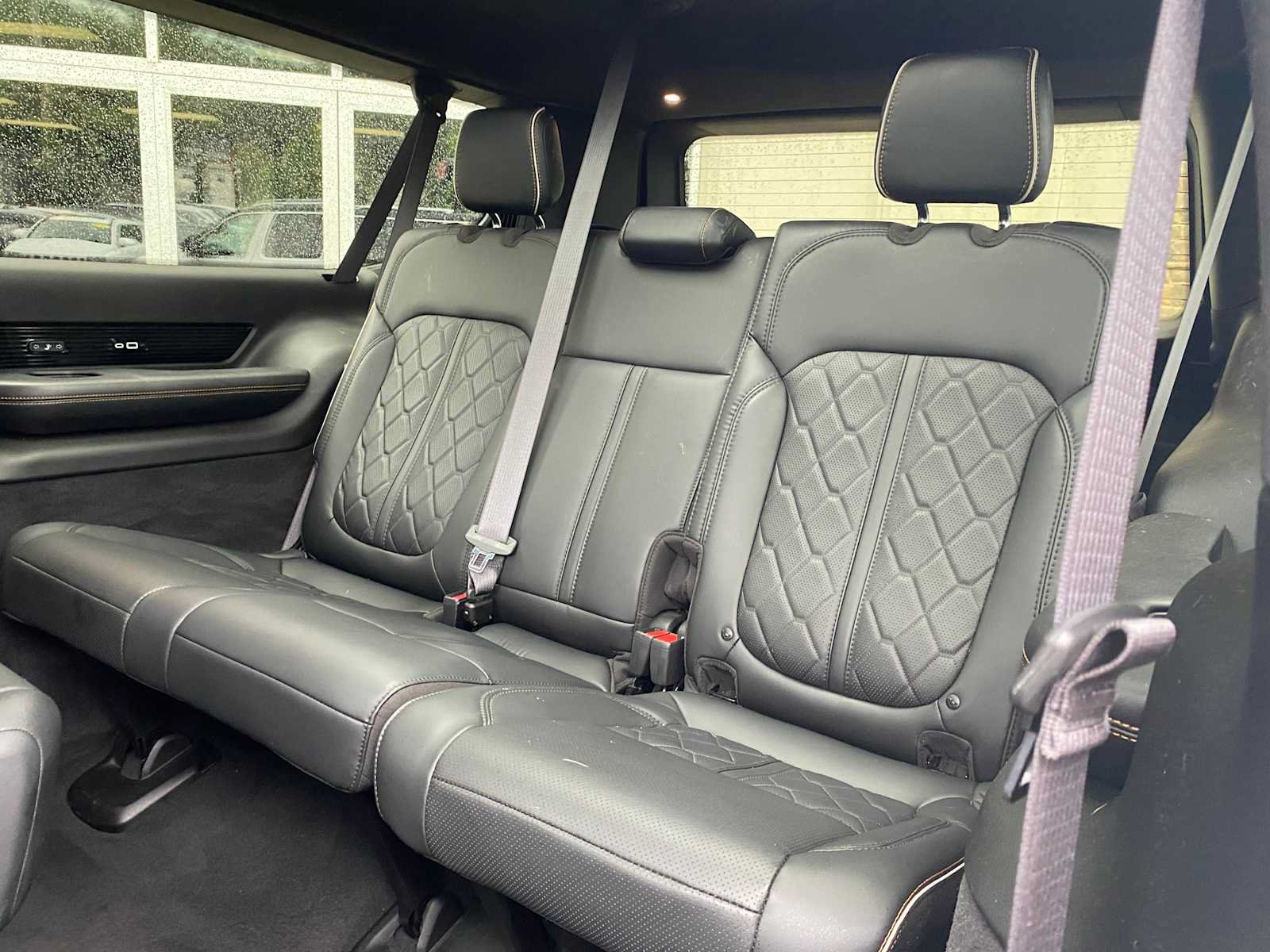Used 2024 Jeep Grand Wagoneer L Series III w/ Rear Seat Video Group 1 AWD/4WD image 11