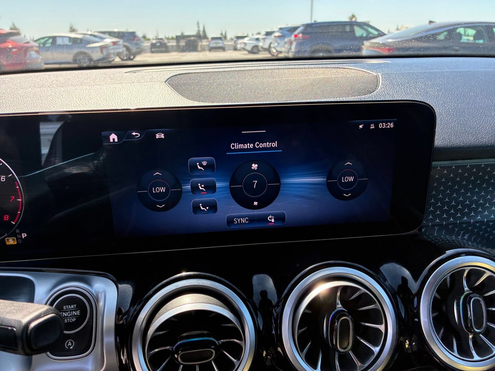 Used 2025 Mercedes-Benz GLB 250 4MATIC image 20