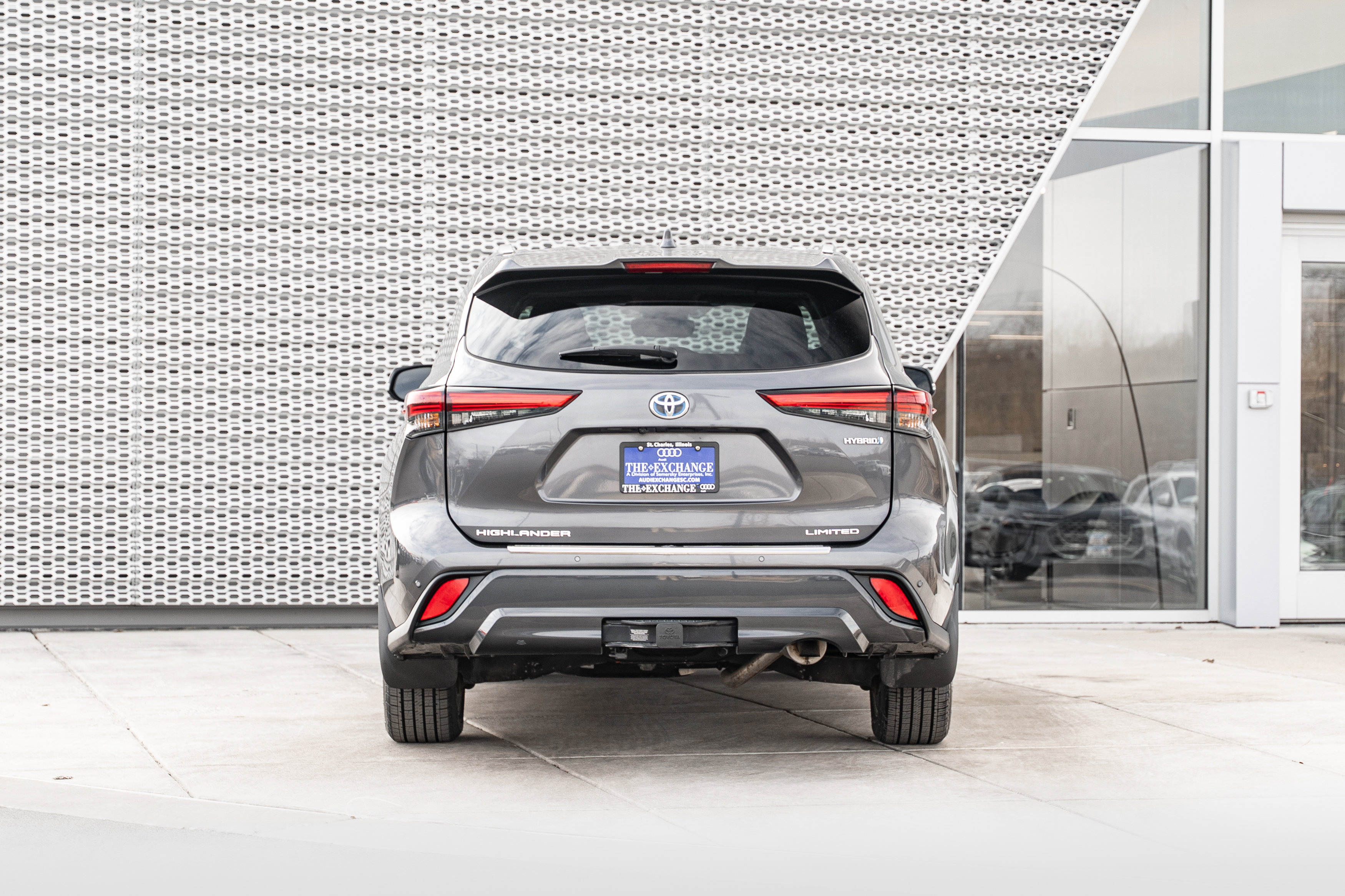 Used 2023 Toyota Highlander Limited image 31