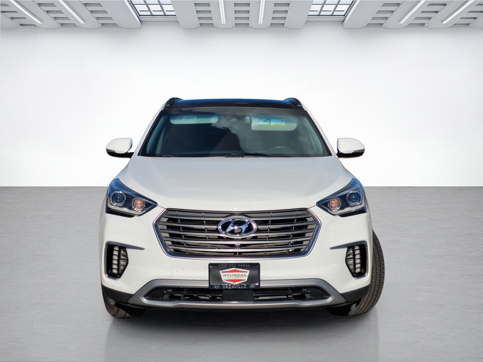 Used 2019 Hyundai Santa Fe XL image 2