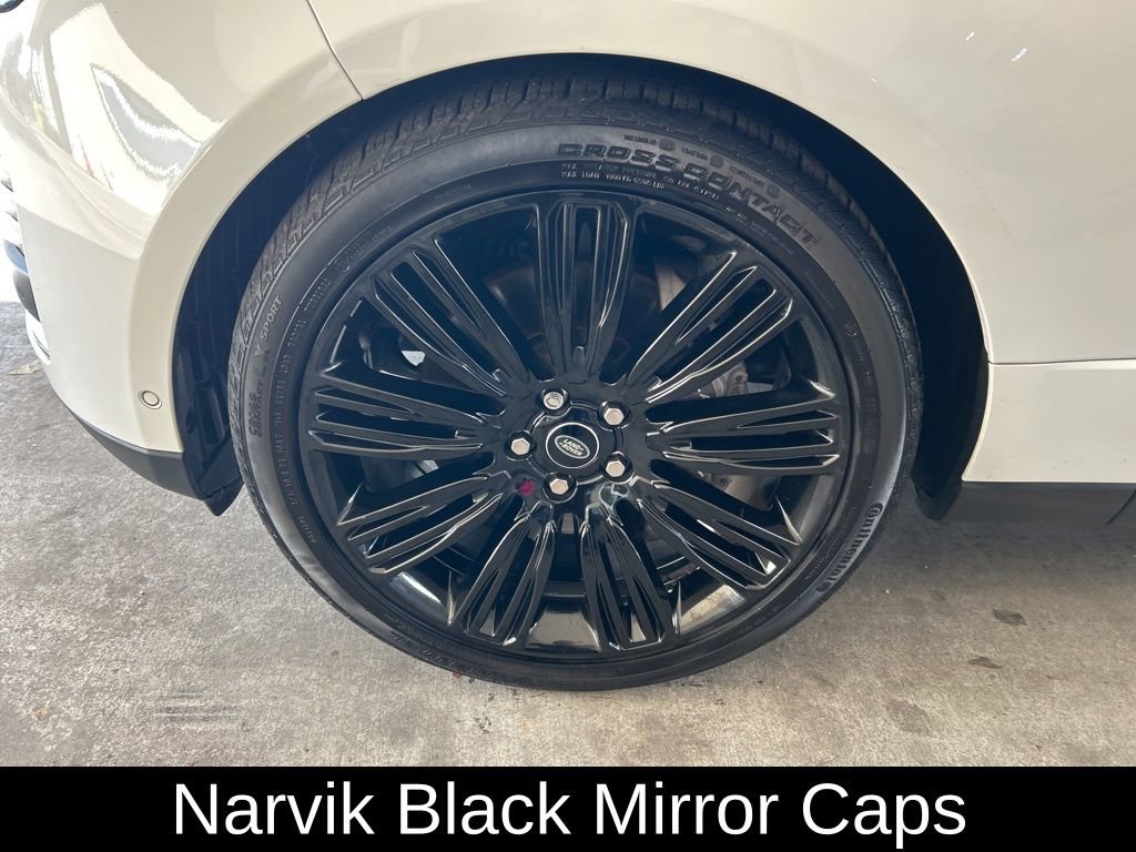 Used 2022 Land Rover Range Rover Westminster Edition image 17