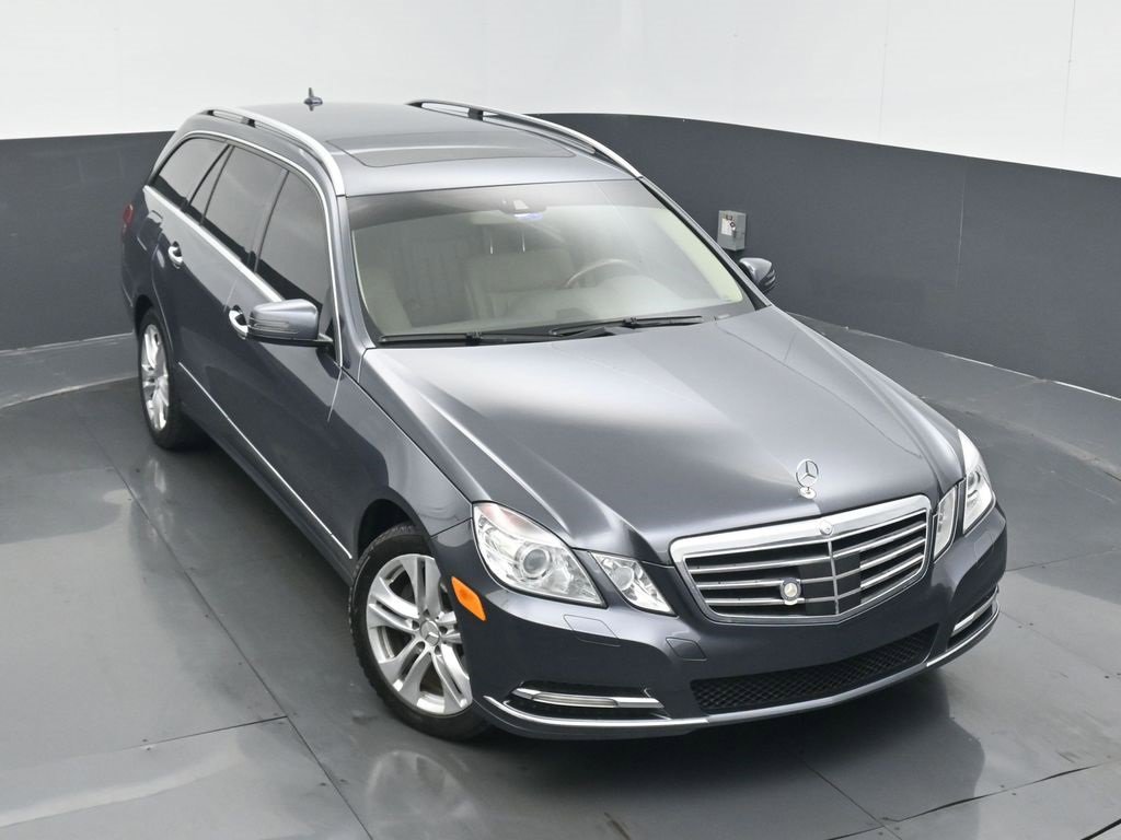 Used 2011 Mercedes-Benz E 350 4MATIC Wagon image 37