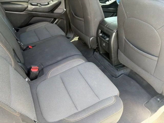 Used 2021 Chevrolet Traverse LS AWD/4WD image 36