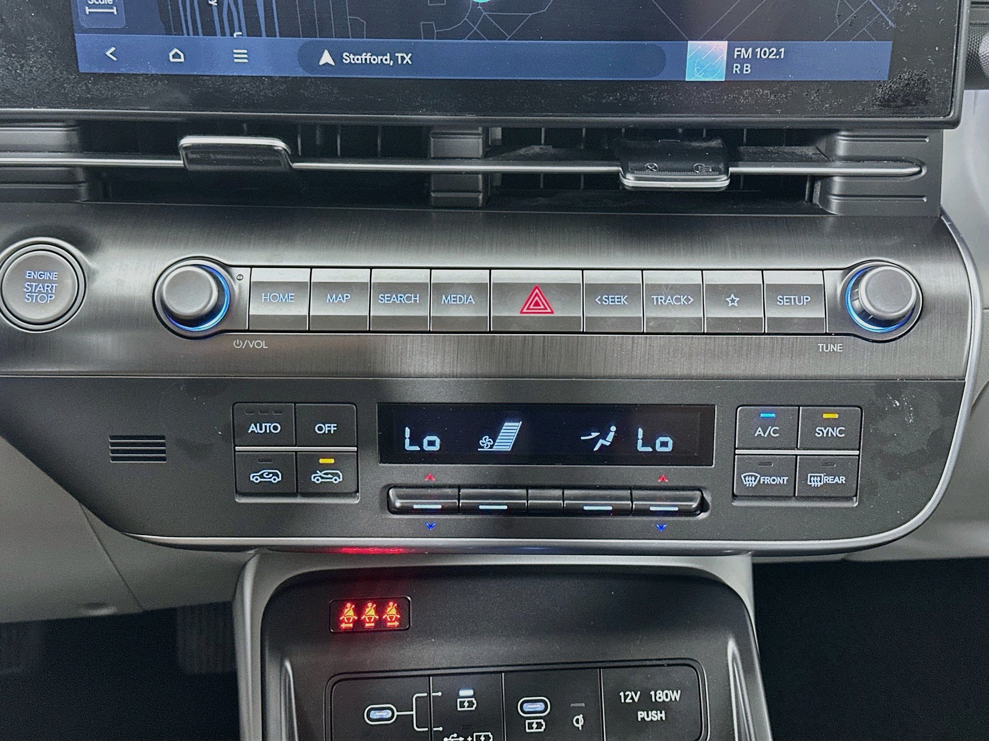 Used 2024 Hyundai Kona Limited FWD image 24