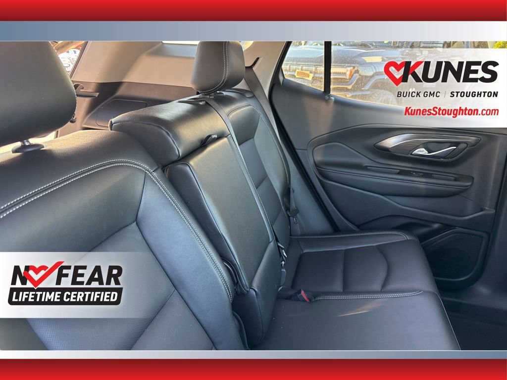 Used 2024 GMC Terrain SLT image 44