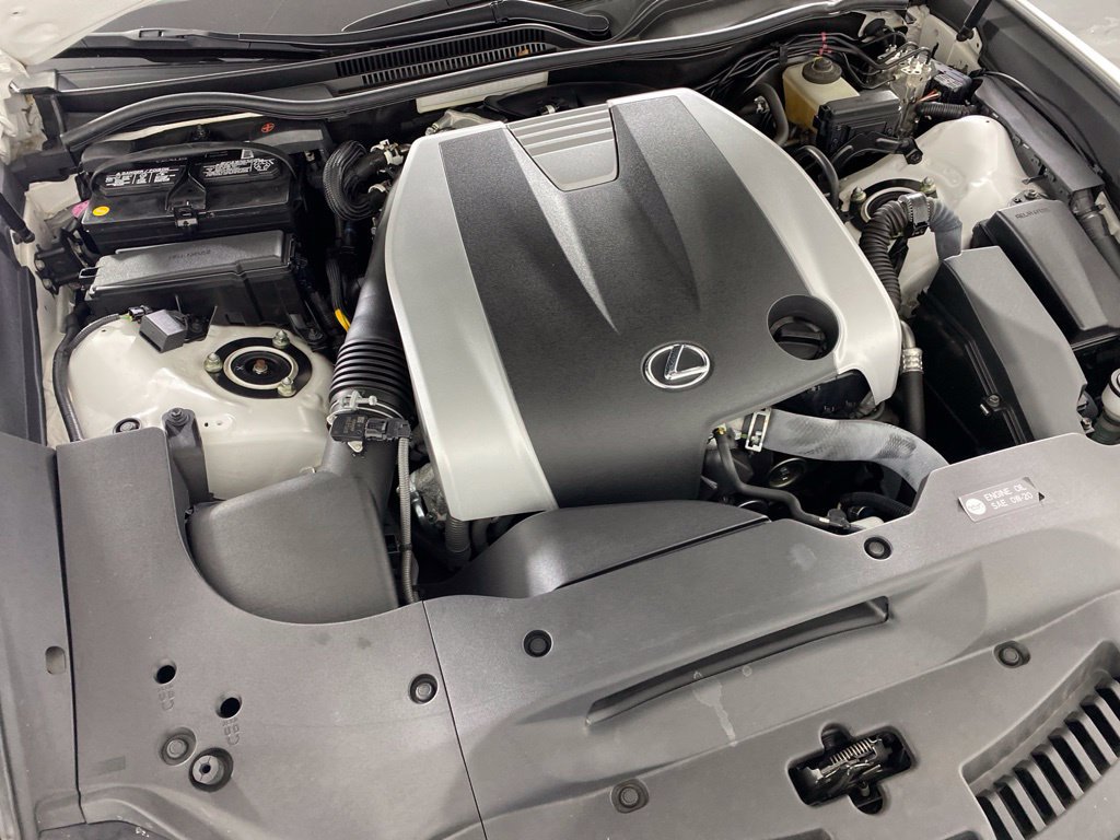 Used 2015 Lexus RC 350 w/ Luxury Package RWD image 29