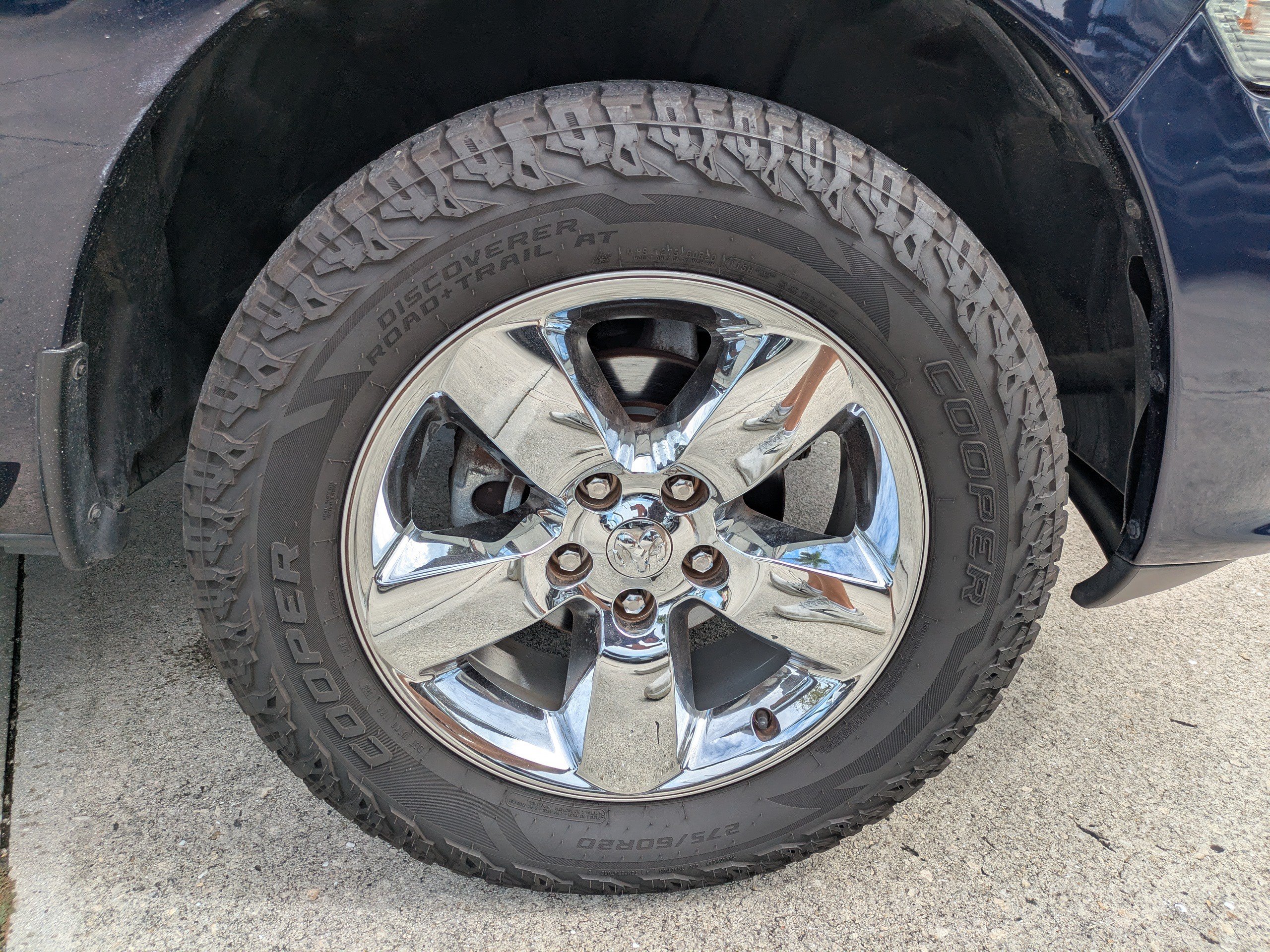 Used 2018 RAM 1500 Express w/ Express Value Package AWD/4WD image 11