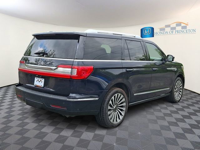 Used 2021 Lincoln Navigator Reserve w/ Luxury Package AWD/4WD image 6