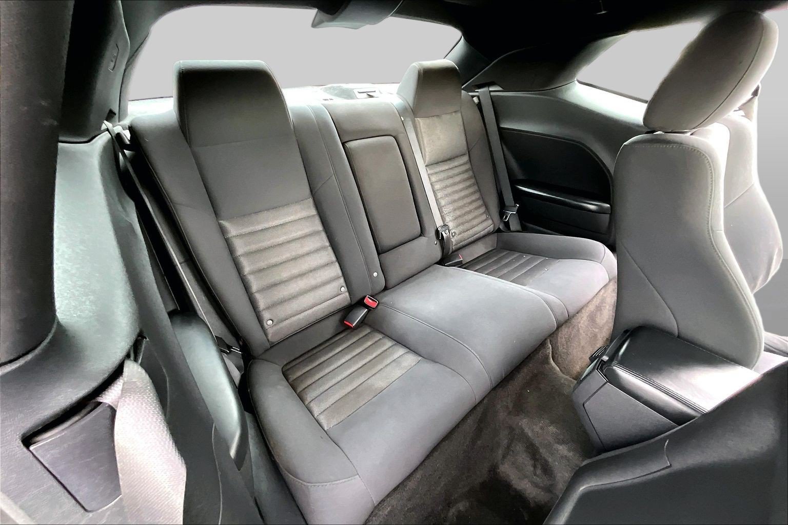 Used 2010 Dodge Challenger R/T RWD image 26