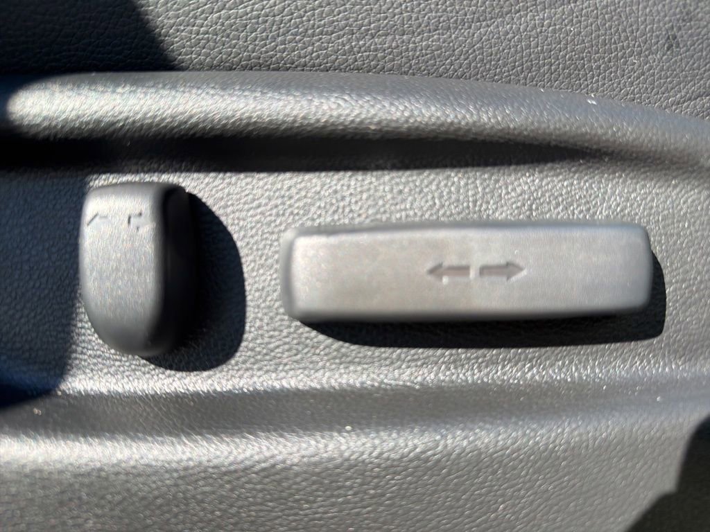 Used 2025 Honda Passport TrailSport image 14