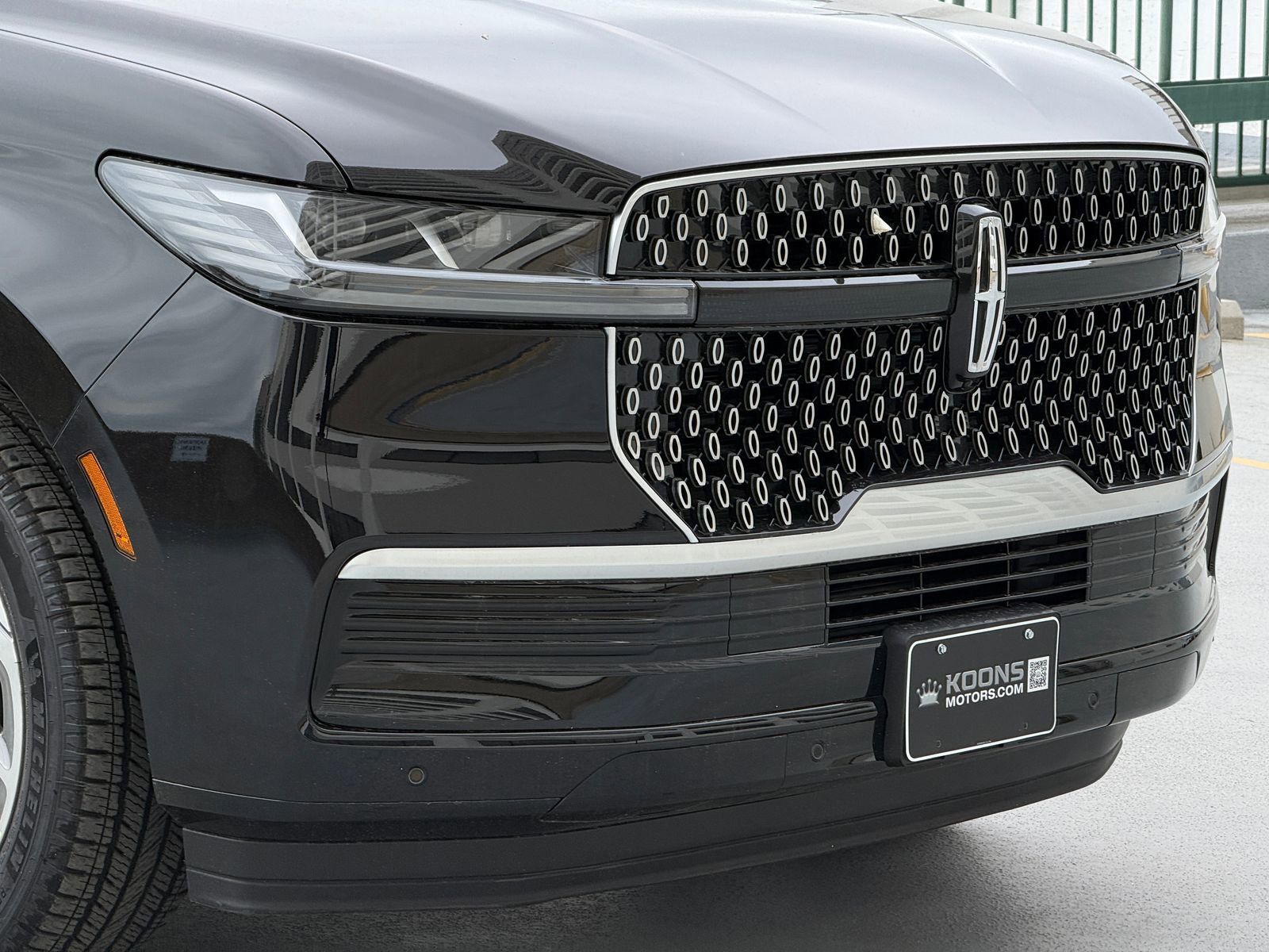 New 2026 Lincoln Navigator Reserve AWD/4WD image 7