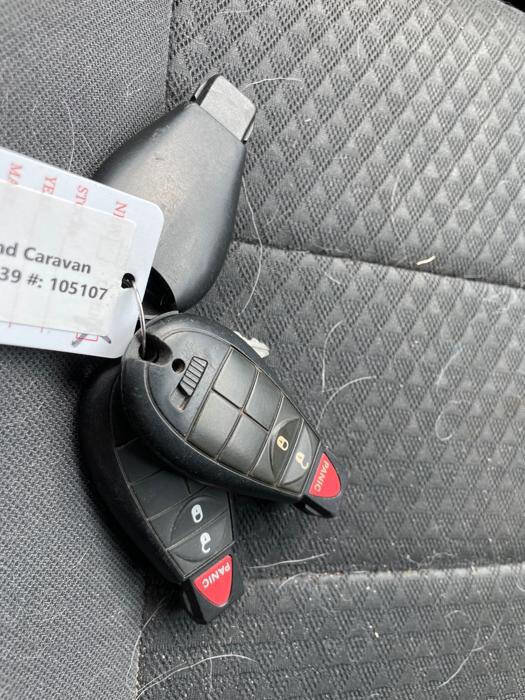 Used 2010 Dodge Grand Caravan Hero image 46