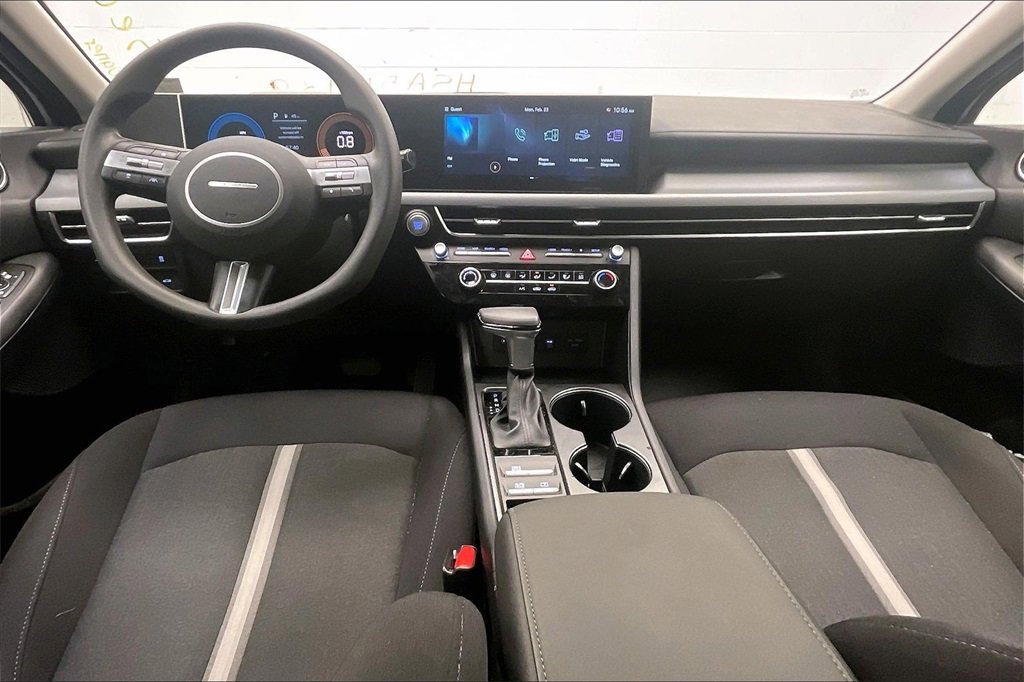 Certified 2025 Hyundai Sonata SE image 13
