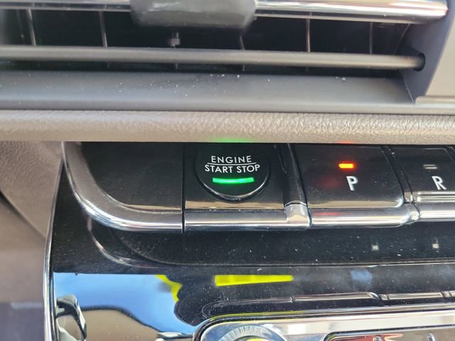 Used 2023 Lincoln Corsair Reserve w/ Jet Appearance Package image 22