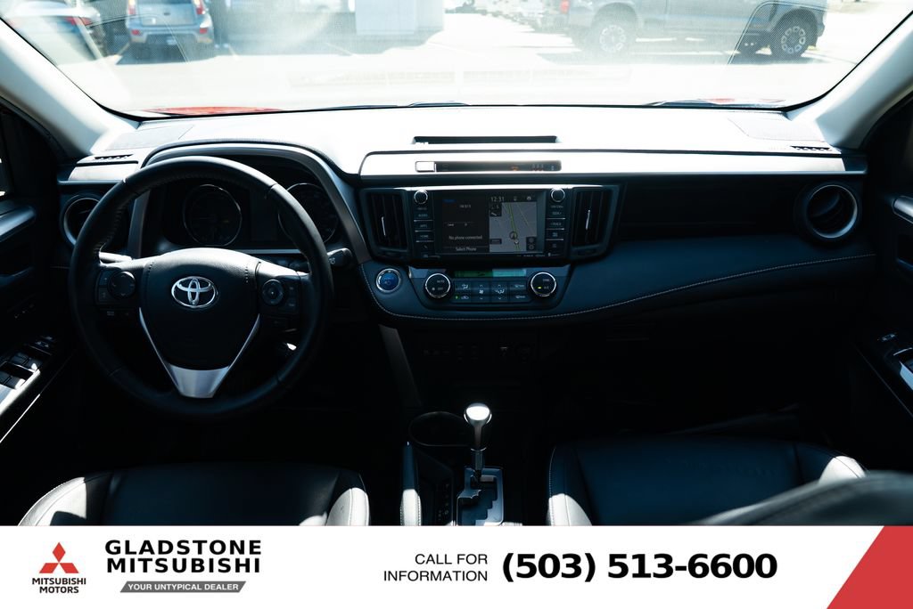 Used 2018 Toyota RAV4 Limited w/ Advanced Technology Package AWD/4WD image 9